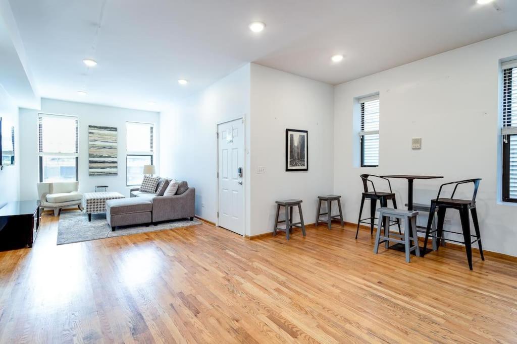 Central Chicago Suite2 Access To Patio Buitenkant foto